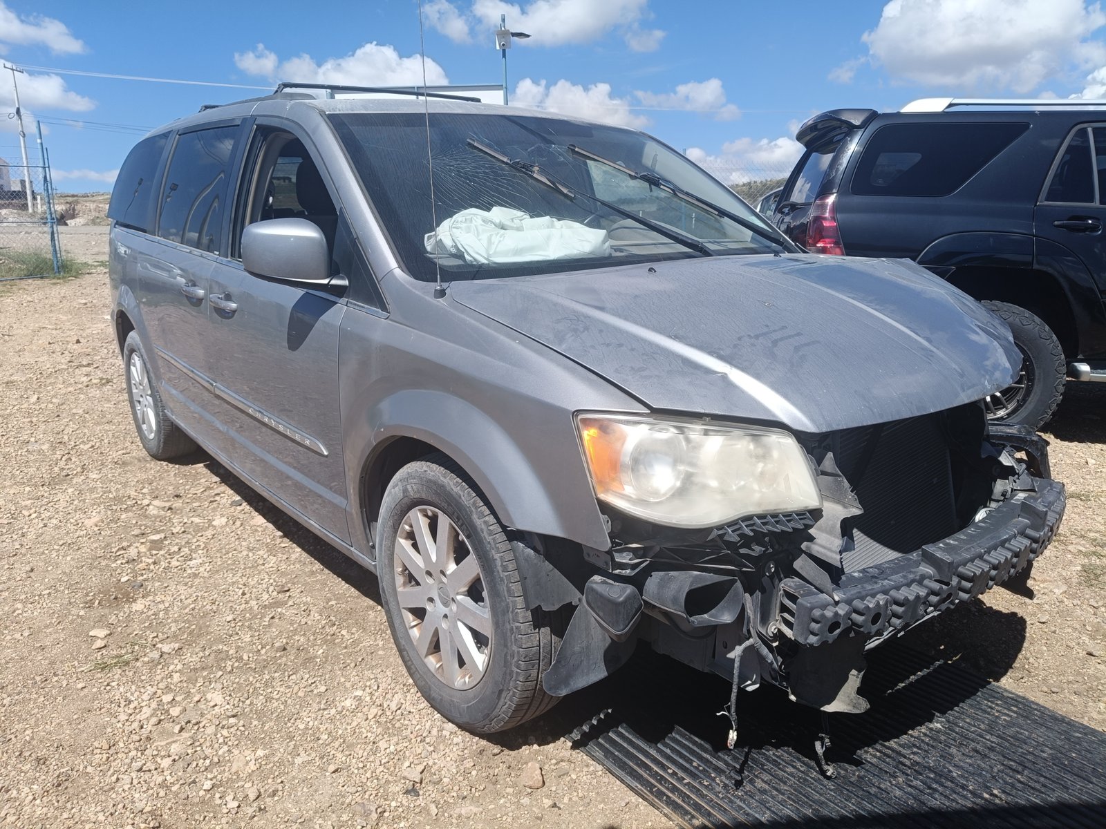 vehículo en venta por partes

se venden autopartes y refacciones por separado de este vehículo, pregunta por la pieza que necesites

Consulta la disponibilidad y precio