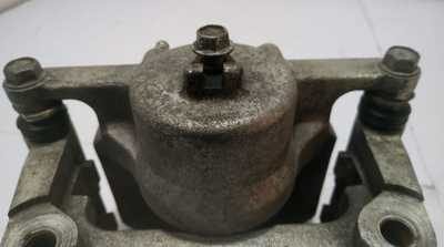 Caliper delantero izquierdo