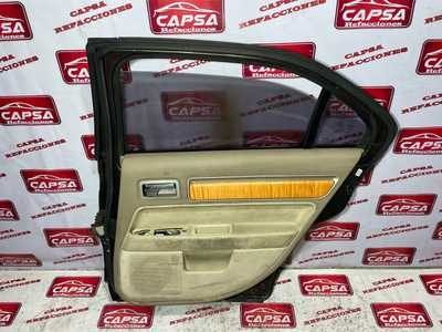 Vista 2 de Completa sin cerradura ni bisagras
