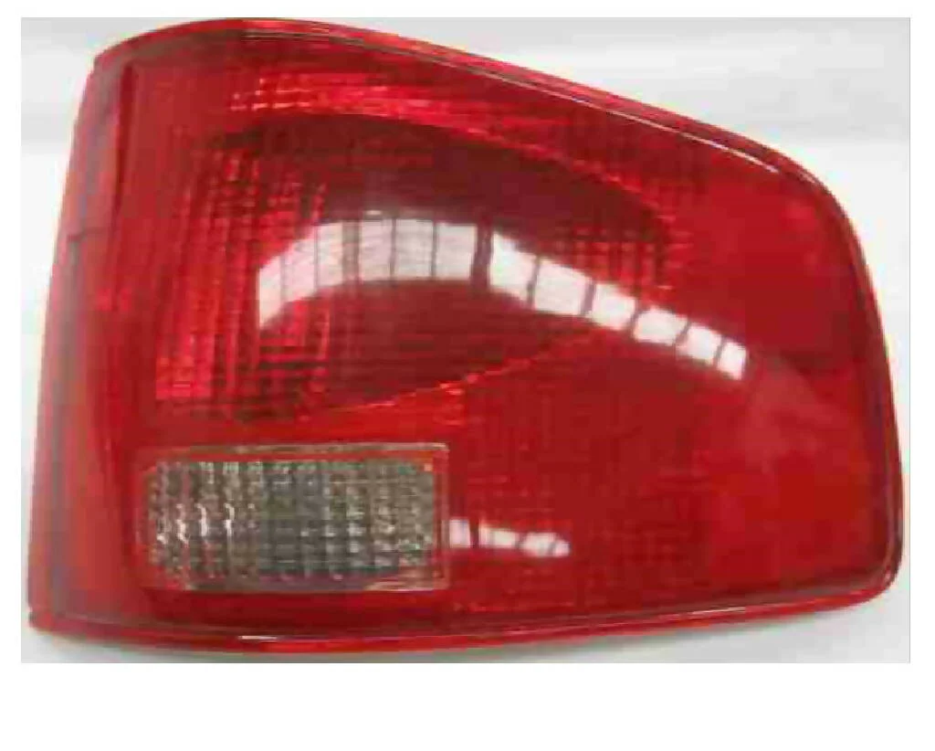 CALAVERA NACIONAL CHEVROLET S-10 96/2001 DERECHA 44