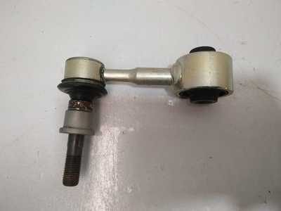 Tornillo trasero de barra estabilizadora